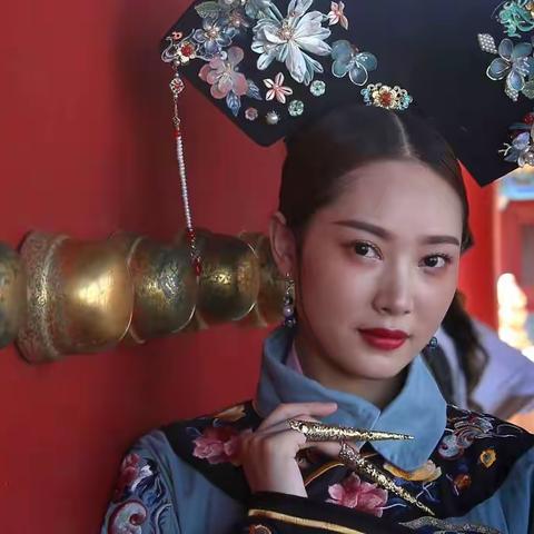 中秋时节，去故宫拍摄清装古风写真