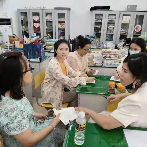 海口市白沙门小学“漫步太空”小学美术教学实践策略探究研讨活动