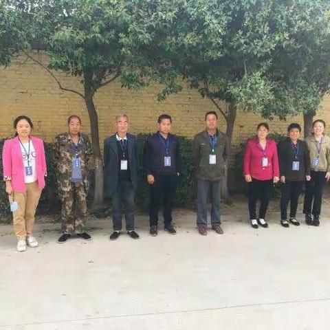 上洪小学第十四周护学岗影集