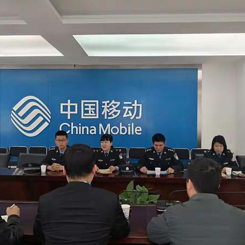 【我为群众办实事】  洛南县公安局网安大队积极开展送法上门服务活动