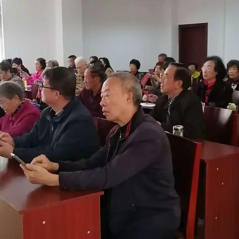 秭归县老年大学手机班学习总结（一）