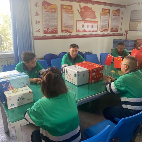 高温慰问送清凉，情系职工暖人心