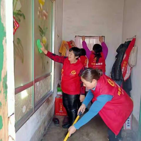 “三.八”国际劳动妇女节，辉南镇巾帼志愿者在行动