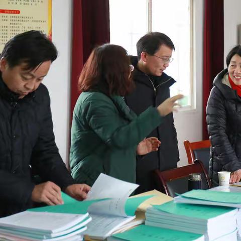 聚焦集体备课   深化生本课堂  -----孝感市教科院来汉川市实验小学进行集体备课专项检查