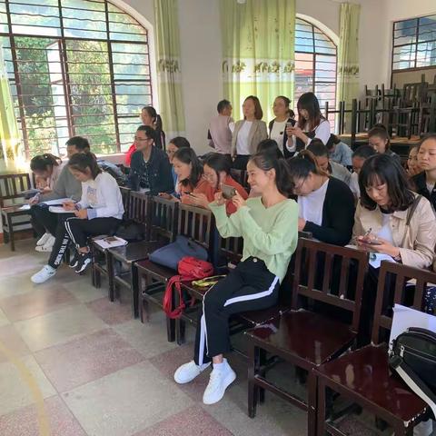 麻栗坡县“国培计划”项目县（2018-2020）第三期送教下乡培训活动