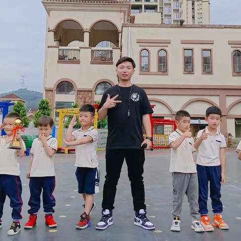 红灵鸟幼儿园第一届篮球技能比赛“迎“篮”而上，乐在“球”中”🏀