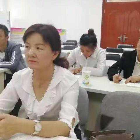 坚守办学初心  勇担育人使命——芳草湖农场子女学校“不忘初心、牢记使命”主题教育活动