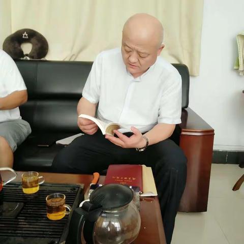 后勤党总支第三党支部举行学习党史主题党日活动