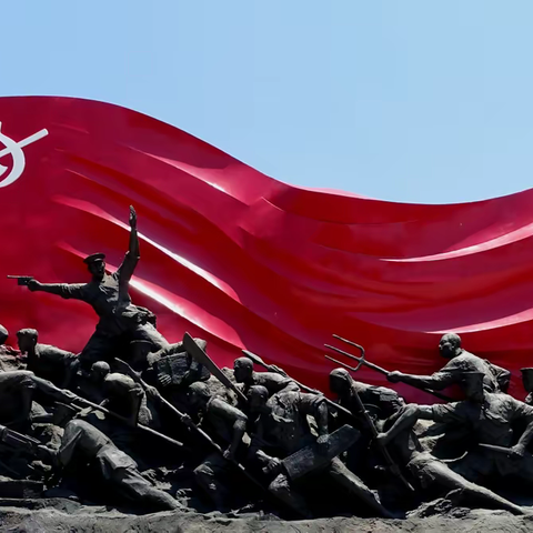 【铭记历史，不忘初心——参观渭华起义纪念地】