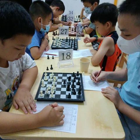 棋鑫国际象棋班在莲塘招新班了