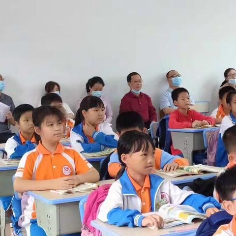 教学视导进课堂，凝心聚力促成长