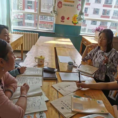 集中教研聚智慧，课堂教学展芳华