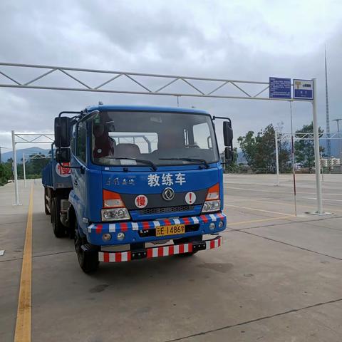 大中型客货车驾驶证申请条件