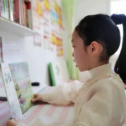 【秀娃空中课堂故事】勤学苦练 厚积薄发                                 ——  灵武市第一小学四（3）班 赵炜煜