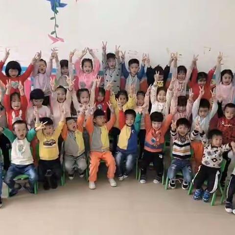 马贵阳光幼儿园全体师生祝大家身体健康，万事如意，合家幸福，新年快乐！