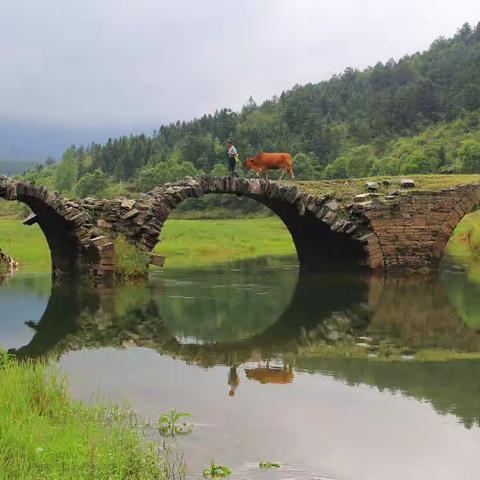 风雨三眼桥