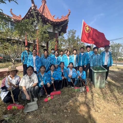 “文明自律 爱护校园”—-孟庄镇中学共青团团队活动