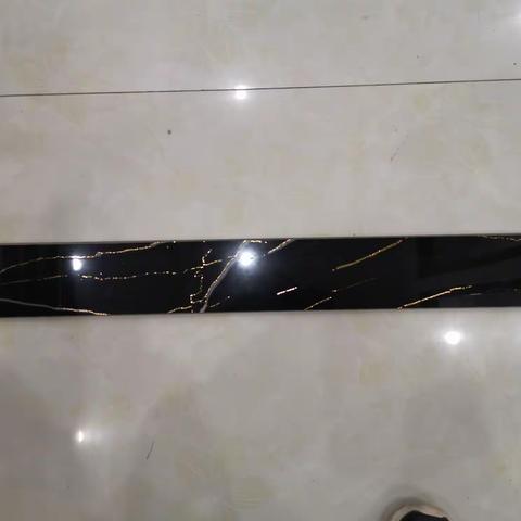 地脚线，波导线