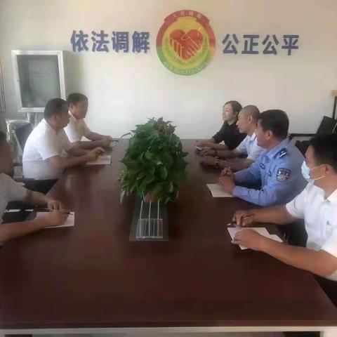 【我为群众办实事】清雅居社区党支部联合社区多部门为社区居民安装充电桩