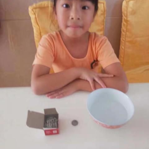 科学小试验之-漂浮的硬币