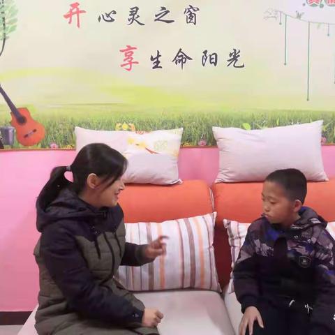 关爱学生心灵，共同抗击疫情——白穴口中心校心理健康教育活动