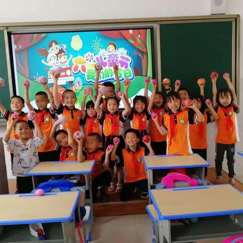 荔波县第五小学1+5+N系列活动——第一个六一儿童节