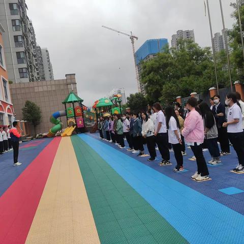 领航教育集团教师团队训练营——让爱相随 一路同行