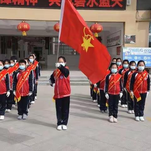 学习雷锋精神        共筑碧水蓝天——单县舜师路小学组织少先队开展学雷锋树新风实践活动