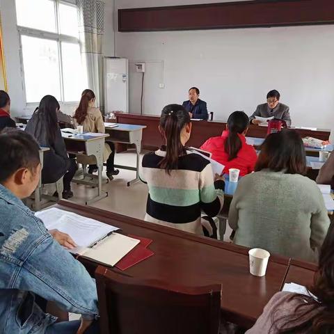 马集镇中心校期中测试质量分析会