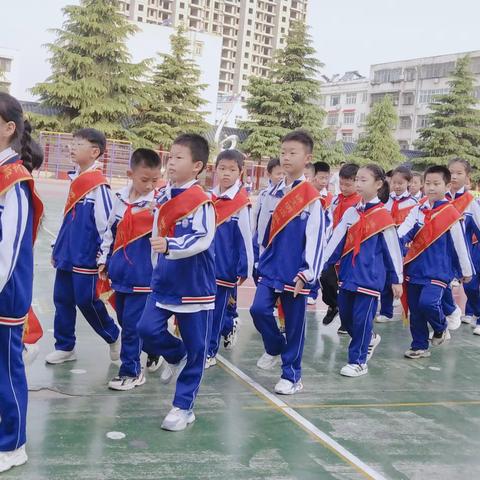 道德班级，从我做起——记    二（10）班道德班级值日