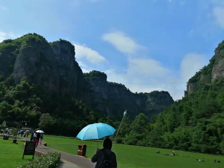 浙江新昌一日游