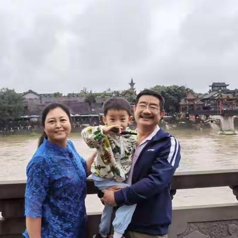 国庆出游一路欢歌