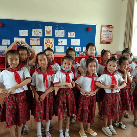 二(3)班“六一”活动