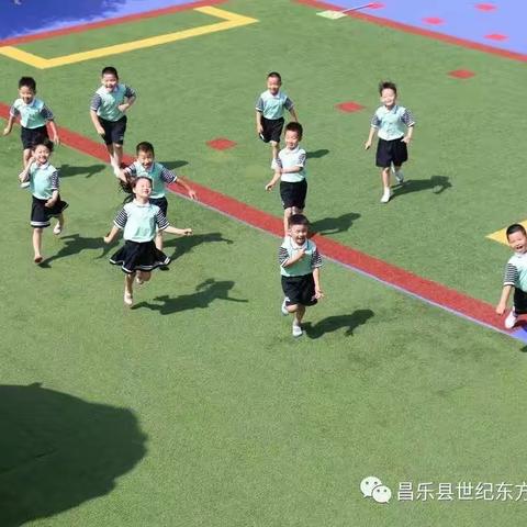 孩子是天生的“外交家”