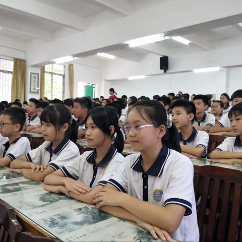 情满实校，梦想启航——西江实验学校2020年春小学毕业典礼暨期末检测动员大会