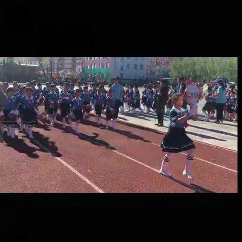 二年四班美篇:快乐六一   美好回忆