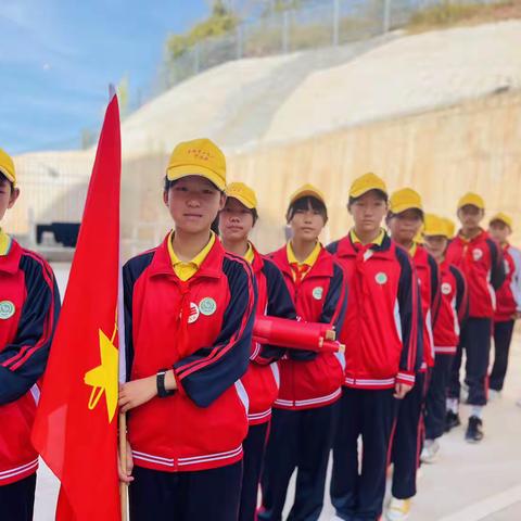 党建带队建，温暖老人心——漾濞县慈济苍山西镇中心完小赴漾濞县中心敬老院开展敬老助老志愿服务主题党日活动