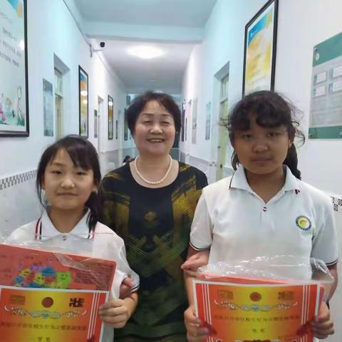 “党建统领，铸魂育人”融入寄宿管理——小西六月温暖宿舍☀️☀️