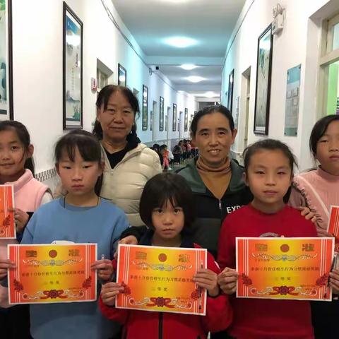 “党建统领，铸魂育人”融入寄宿管理——小西十月温暖宿舍☀️