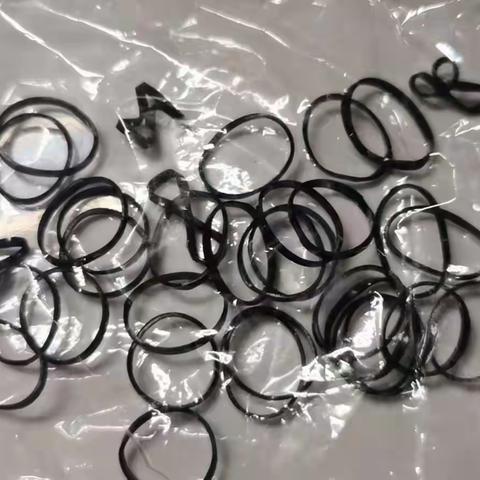 无影灯下，小小举措，换个发型，好好睡一觉。