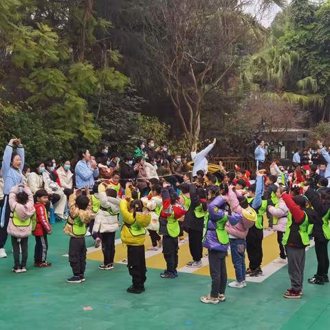 开州区悦潭幼儿园向全园家长展示幼儿培育课程