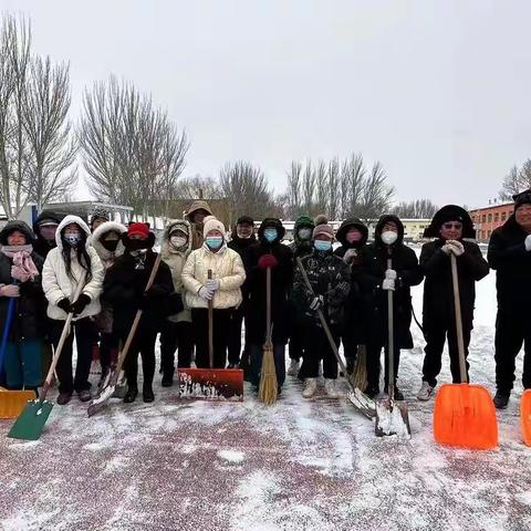 【铁路精神 家校共建篇】  宣化区车站街学校“致家长们的感谢信”
