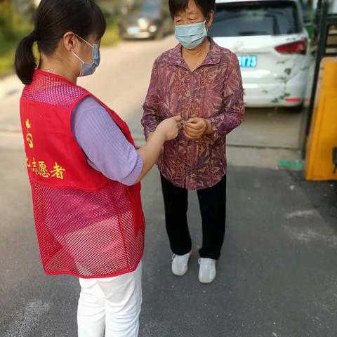 凤凰园社区开展“科学普及进社区”宣传活动