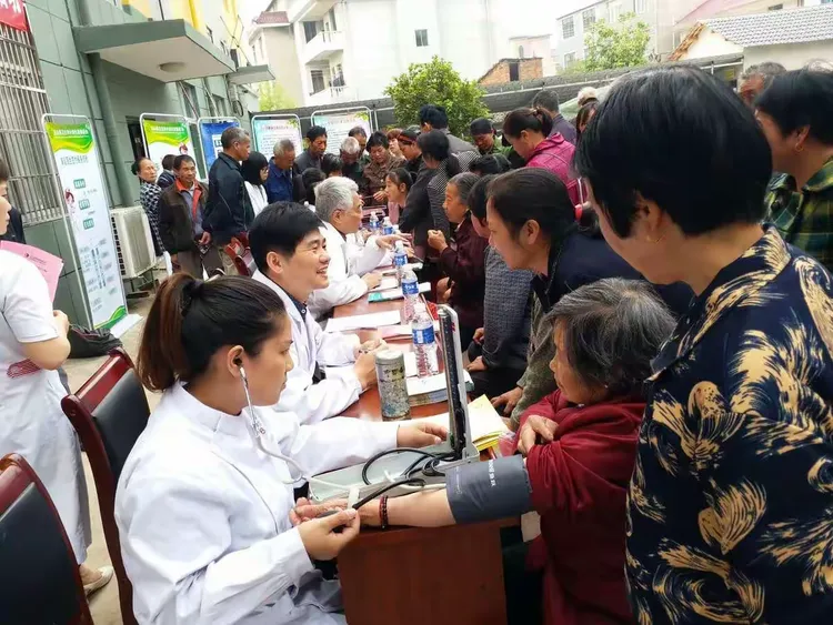 博爱医院医院排队代办挂号专家问诊重点记录，不漏关键建议的简单介绍