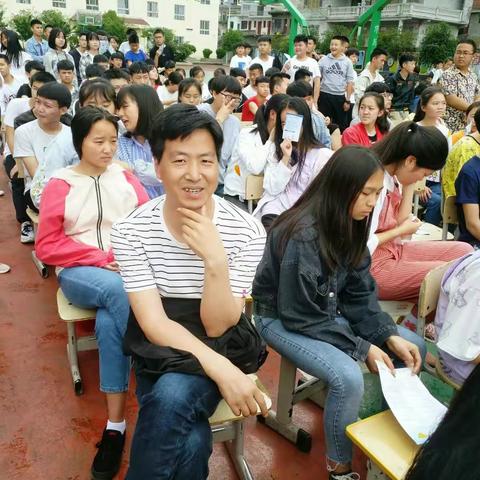 忆我们一起走过的日子  2019届（1）班