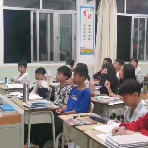 点燃学生激情，焕发青春活力