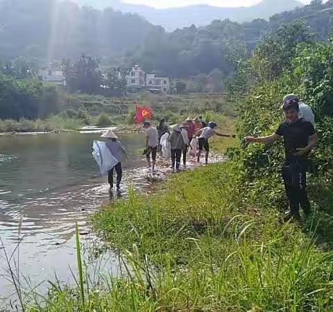 毛脑村党支部开展2019年水满乡“世界水日”、“中国水周”宣传活动暨清河行动主题党日活动