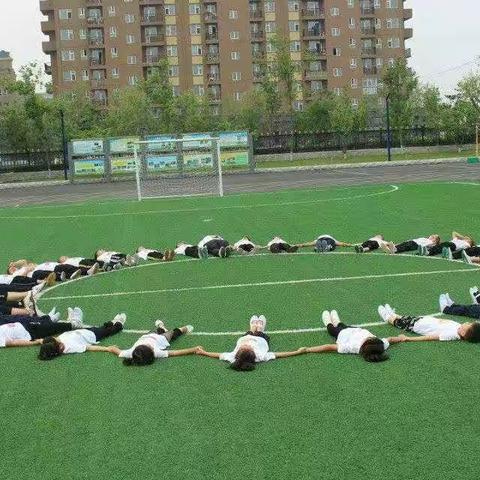 “陪着蜗牛去散步”——新城小学第四届幼儿家长开放日活动