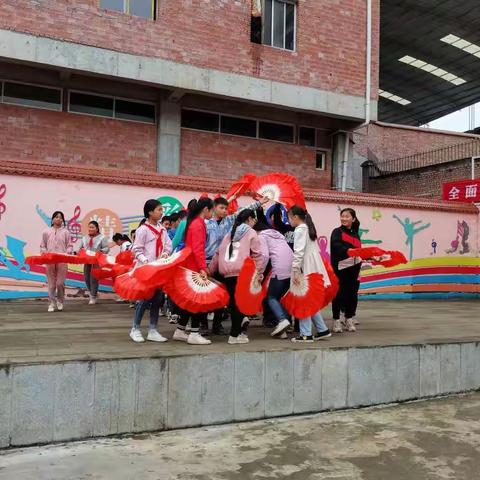 丰都县三合街道江西商会希望小学庆祝🇨🇳共产党建党100周年暨六一儿