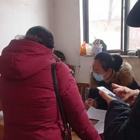 水卡火热办理中……卫生死角整治工作天天进行中